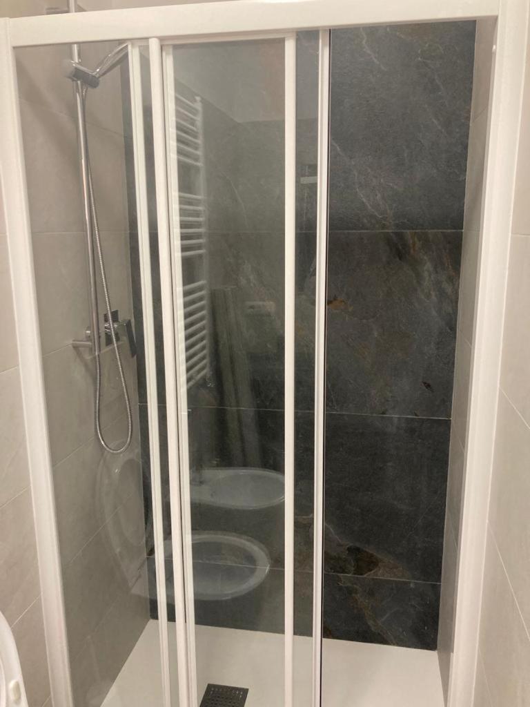 Colosseo Cozy Rooms B&B Roma Ngoại thất bức ảnh